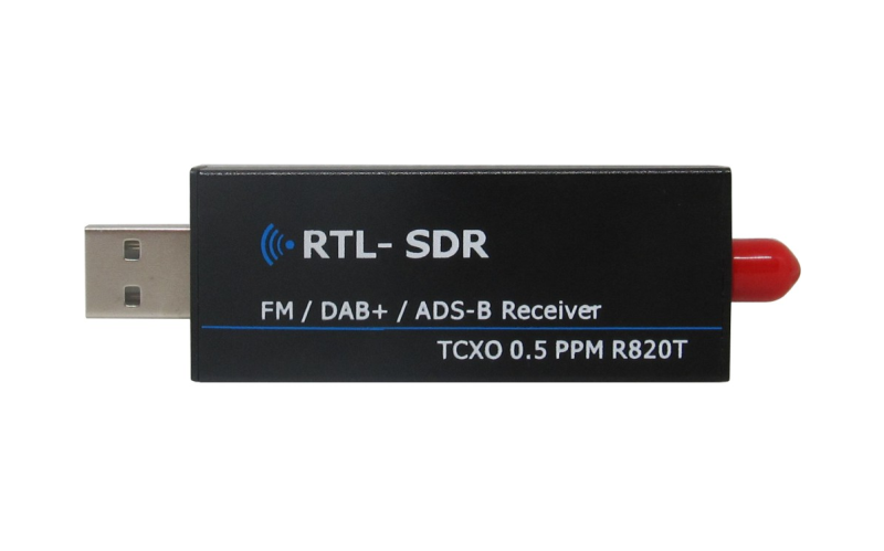 R820T2 RTL2832 SDR USB Receiver